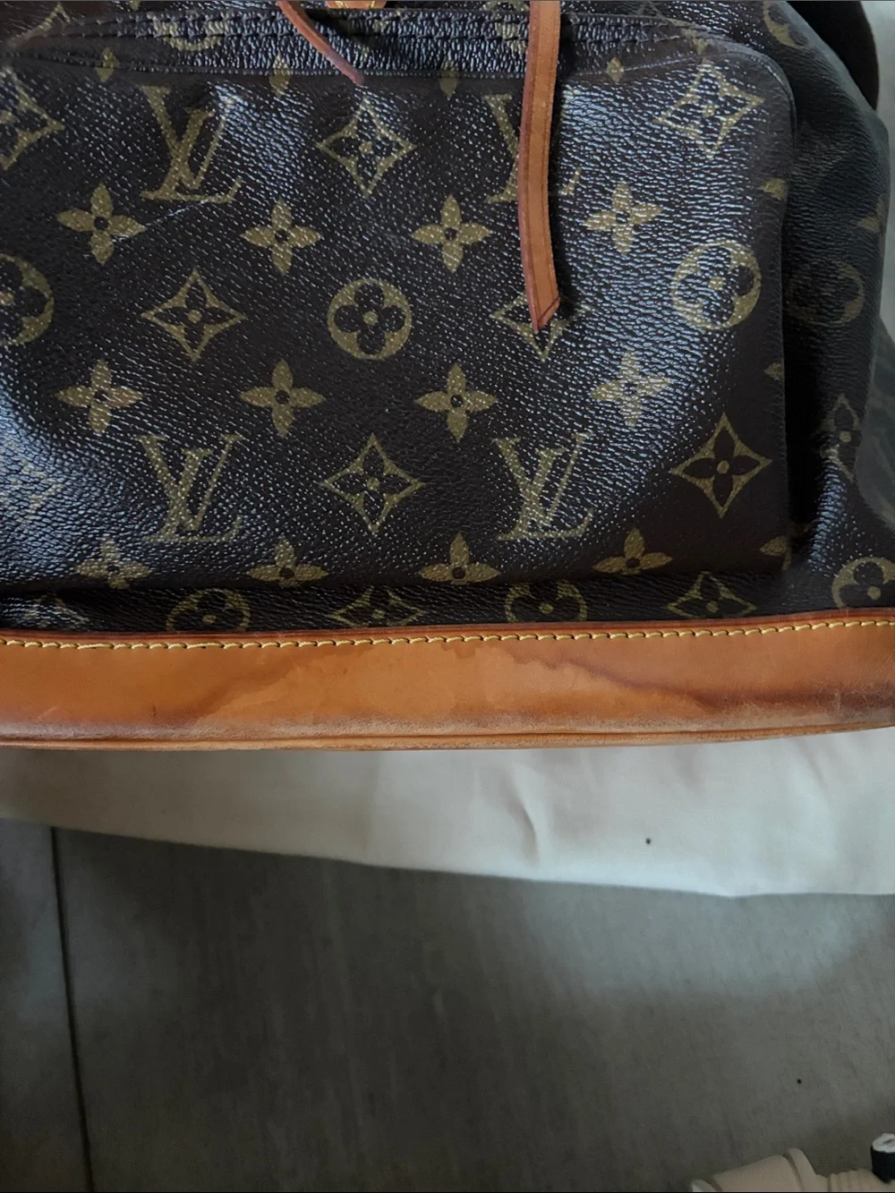 Louis Vuitton excellent its